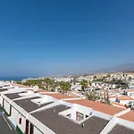 شقة Island Village Paradise By Altamarhomes