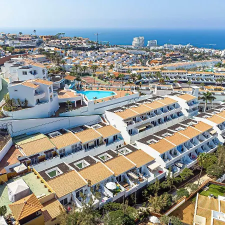 Apartment Island Village Paradise By Altamarhomes